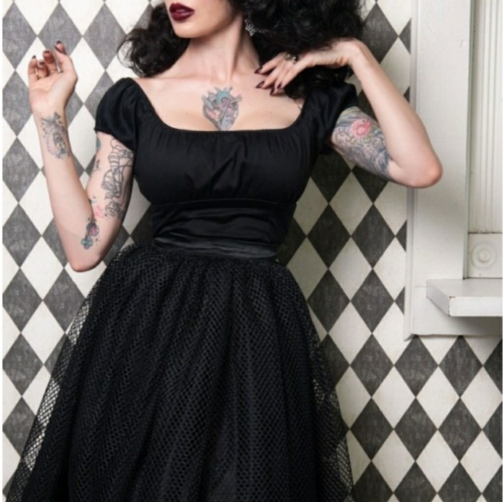 Top - Picture 4 of 4